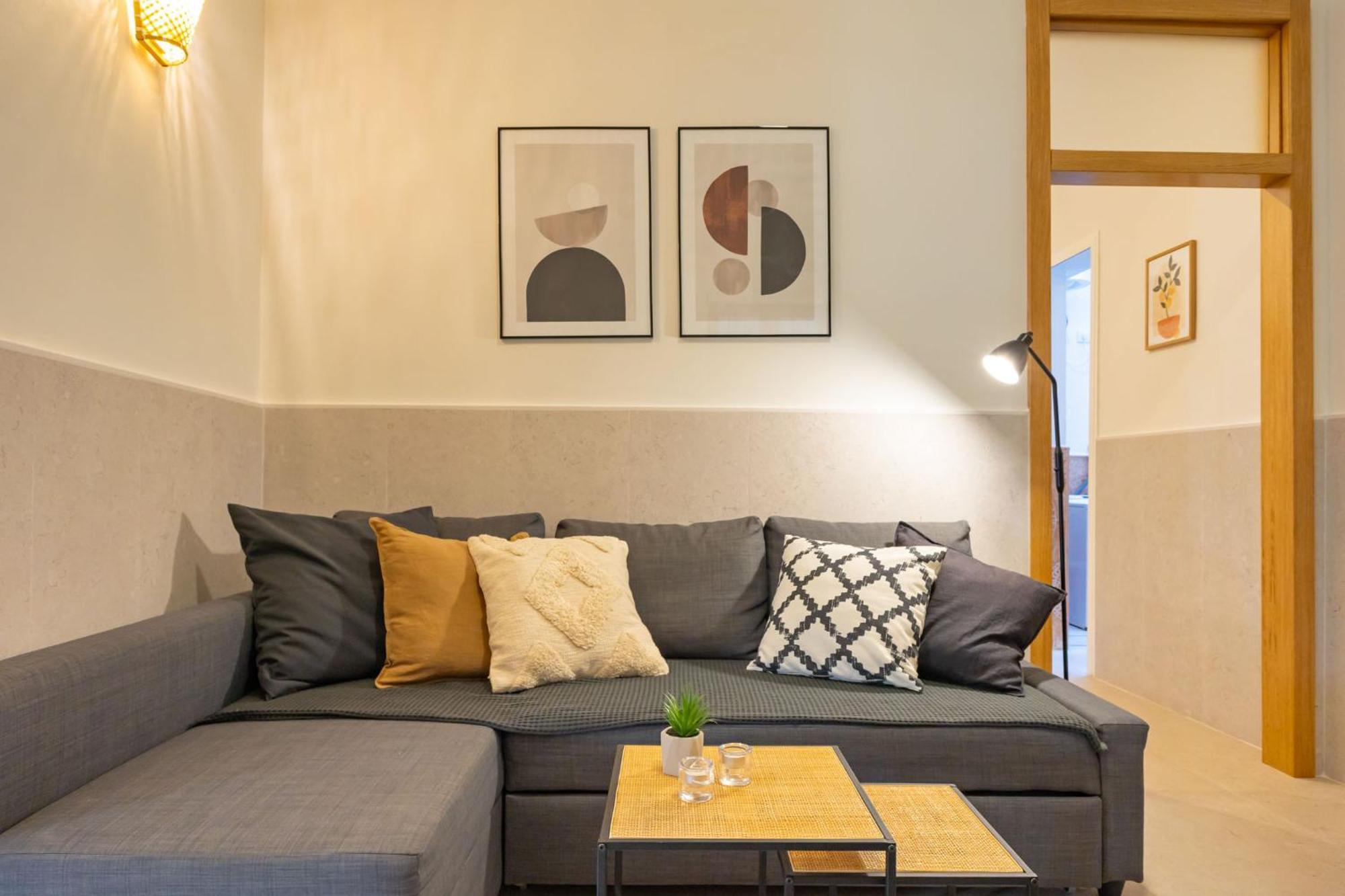 Apartment Modern Spacious Of